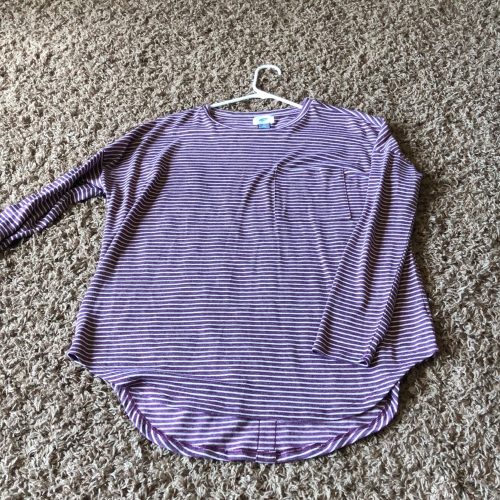 Old Navy Light Sweater (great for leggings)
